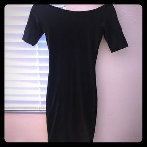 Joe and Elle bodycon off shoulder dress
